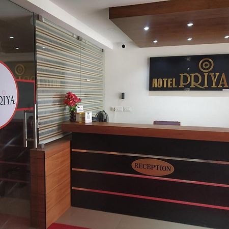 Hotel Priya Chengannur Exterior photo